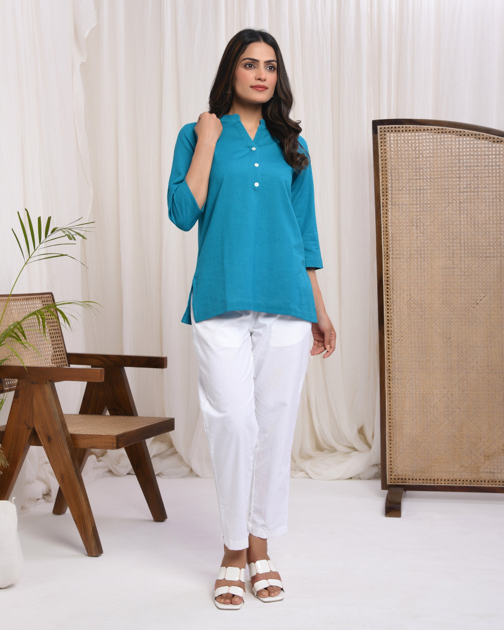 Turquoise Airy Linen Short Kurta