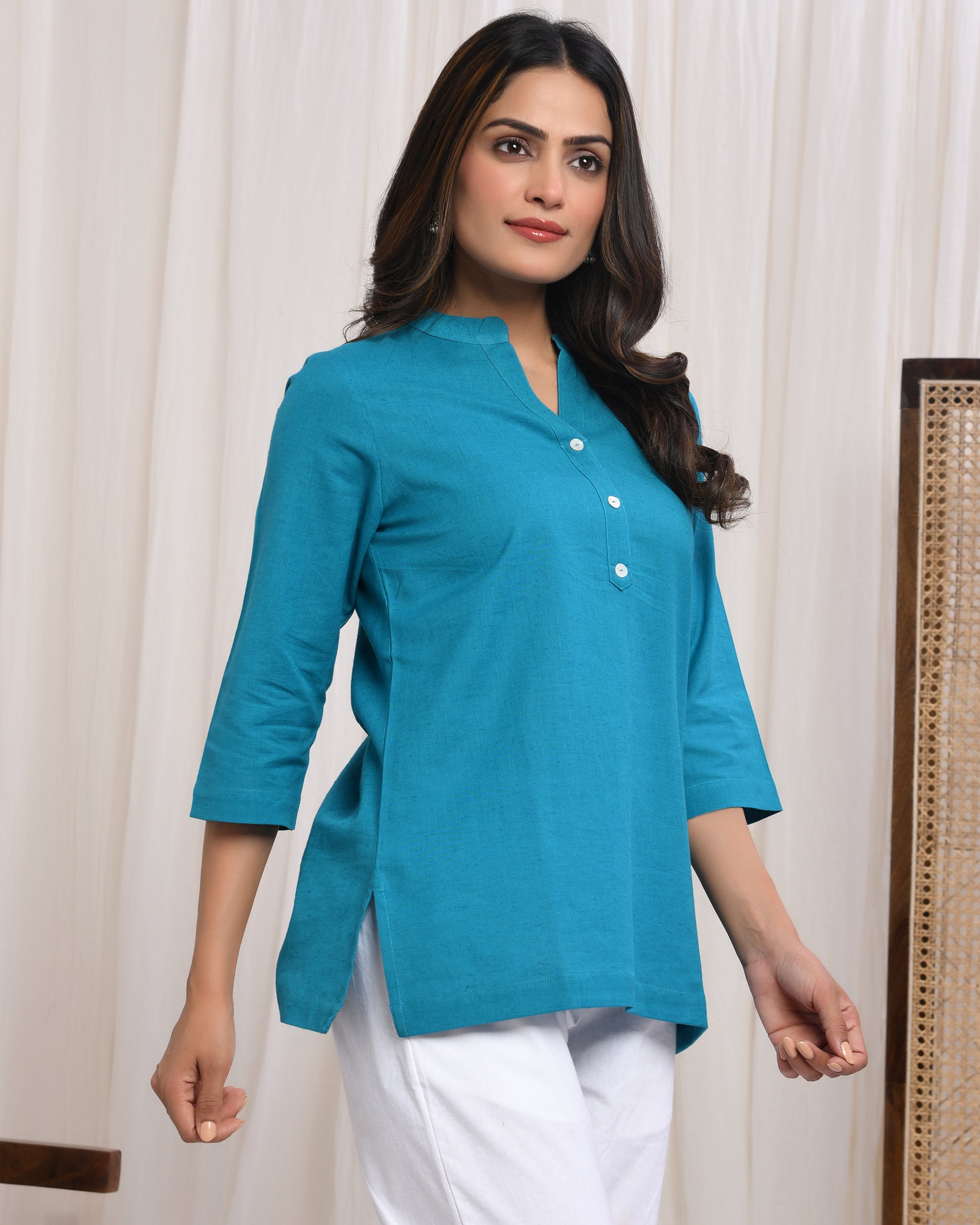 Turquoise Airy Linen Short Kurta