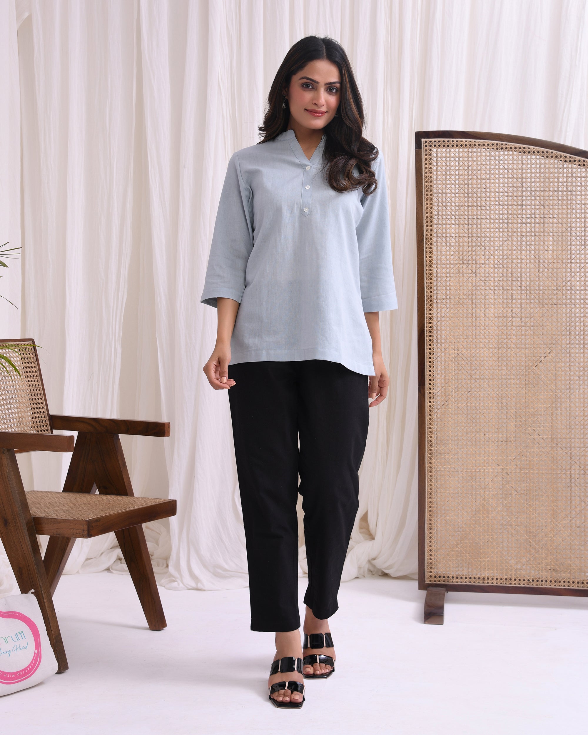 Light Grey Airy Linen Short Kurta
