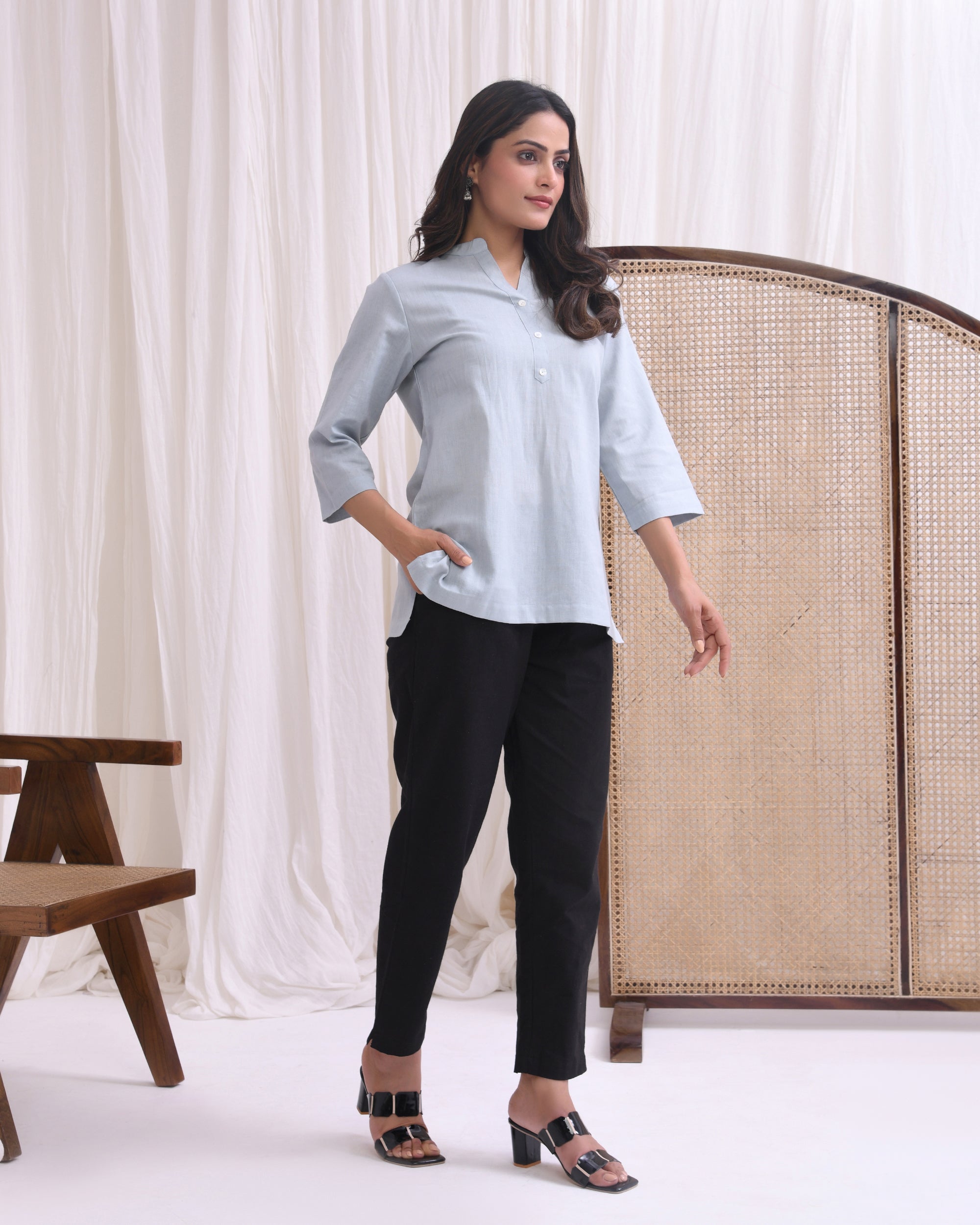 Light Grey Airy Linen Short Kurta