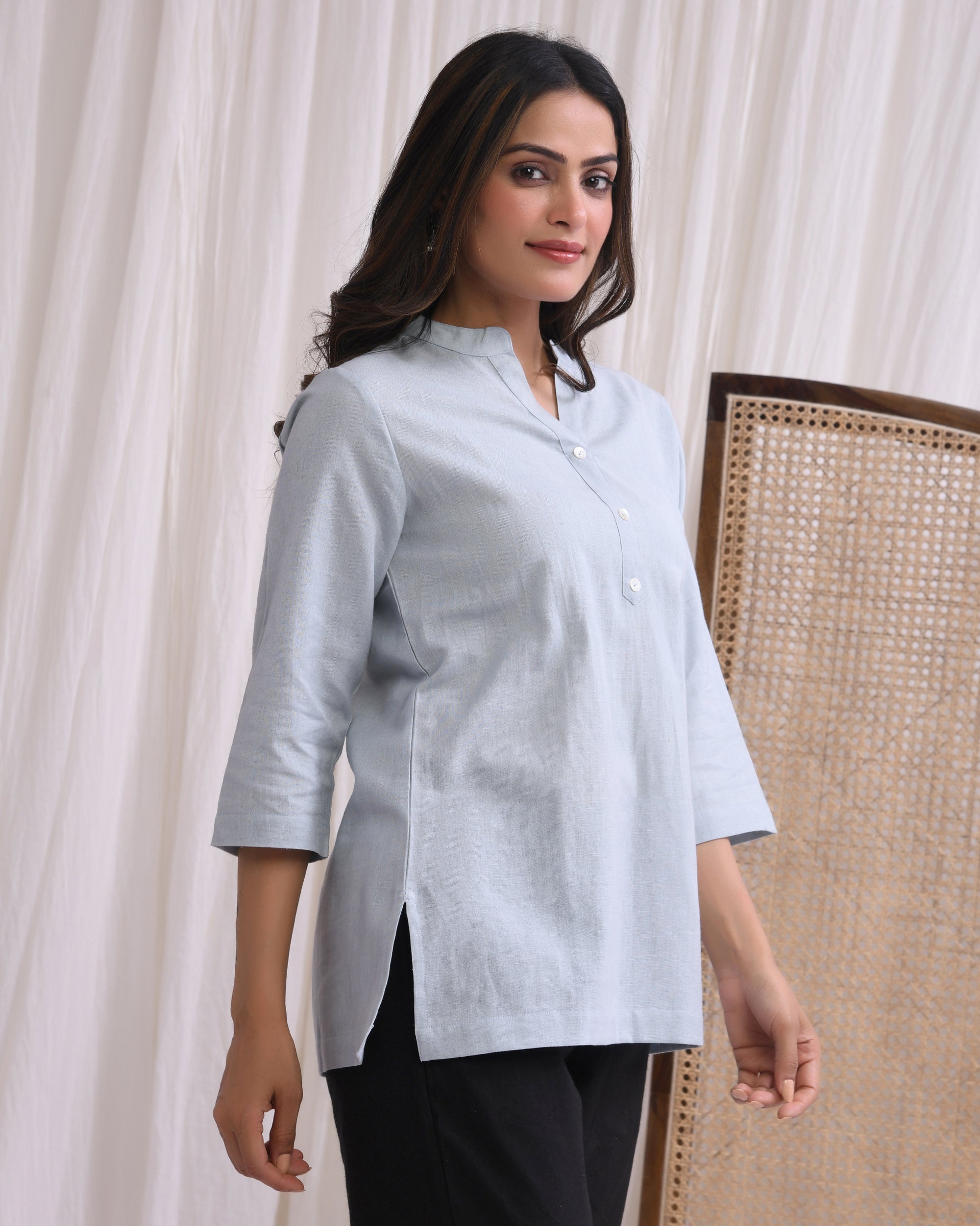 Light Grey Airy Linen Short Kurta