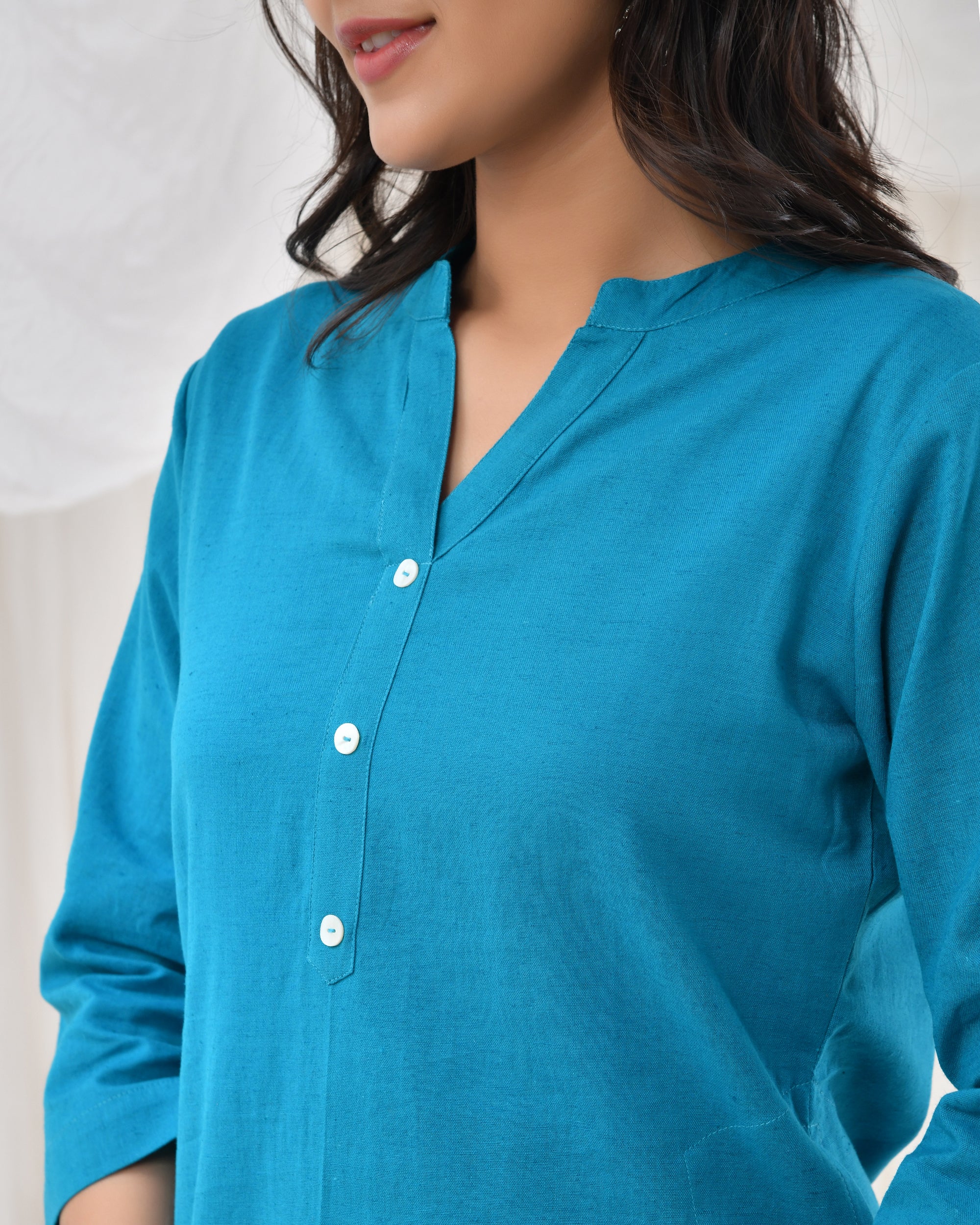 Turquoise Airy Linen Long Kurta