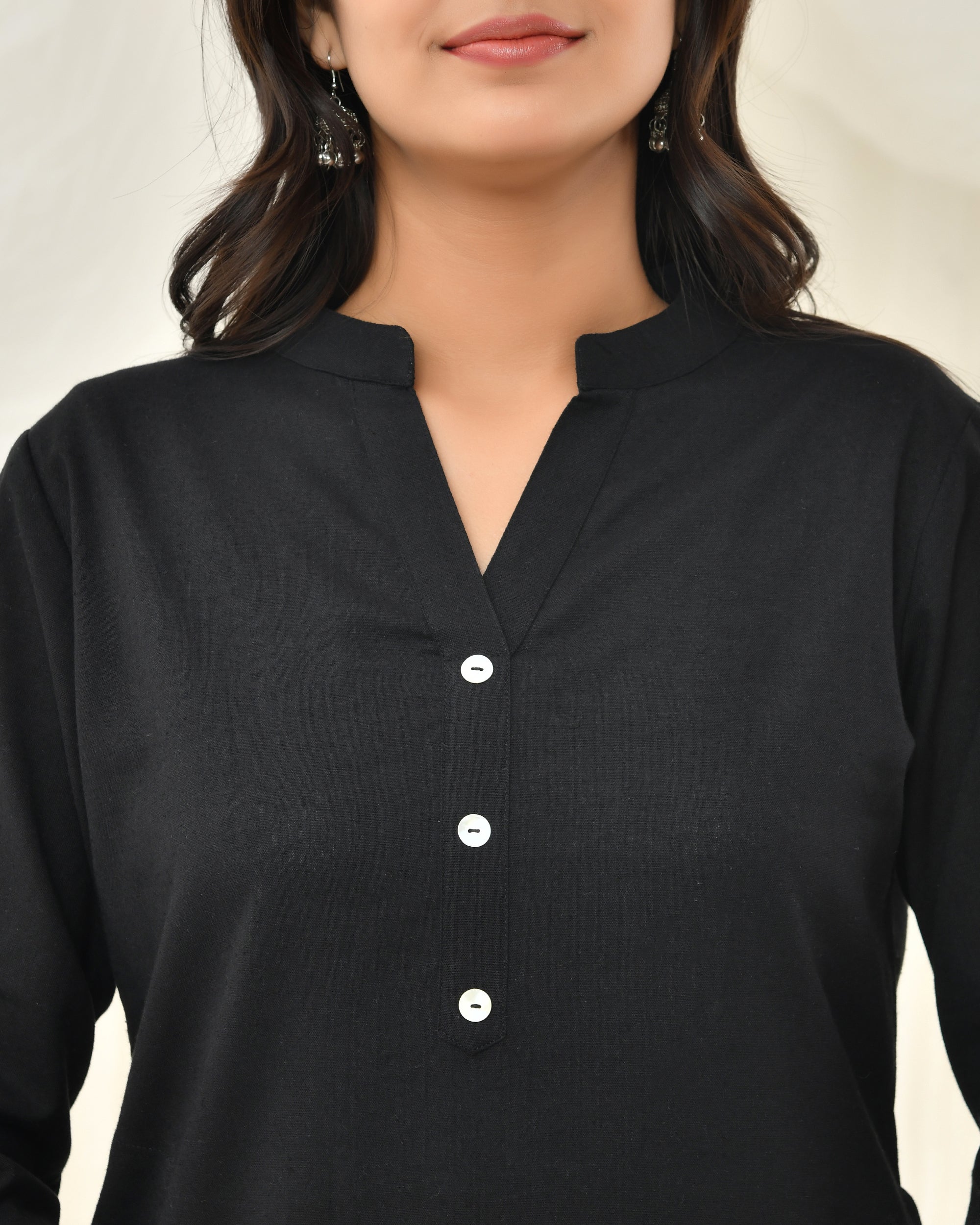 Kohl Black Airy Linen Long Kurta